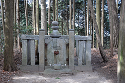 楠木正儀の墓